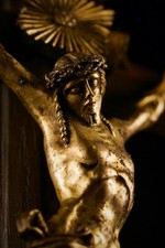 17ème Petit crucifix en