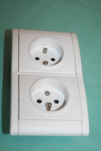 Legrand sagane double - sagane, prise
