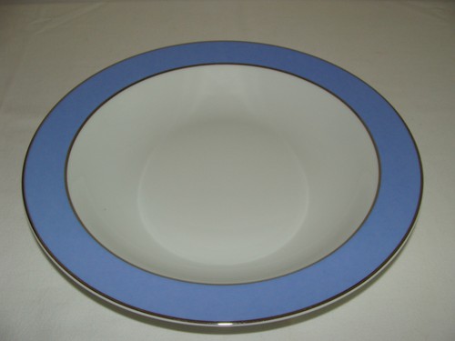 Joli plat rond - plat, en