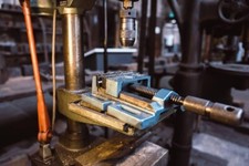 Etau Pour Perceuse En Fonte Et