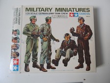 JOUET - SOLDATS - 1/35 -