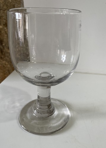 Verre vin - verre, soufflé