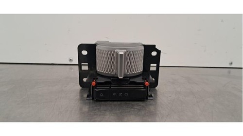 Automobiles 4 - ds,