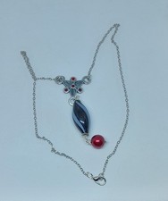 collier triangle strass et perles de verre de Murano création unique