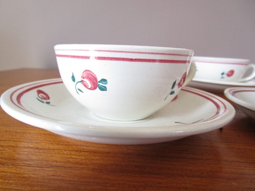Tasses café sous - tasses,