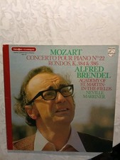 MOZART – Concerto Piano N°22 + Rondos K.384 & 386 – Alfred Brendel – Philips...