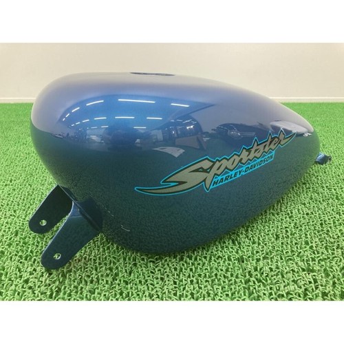 Harley davidson xl883 tank - harley-davidson,