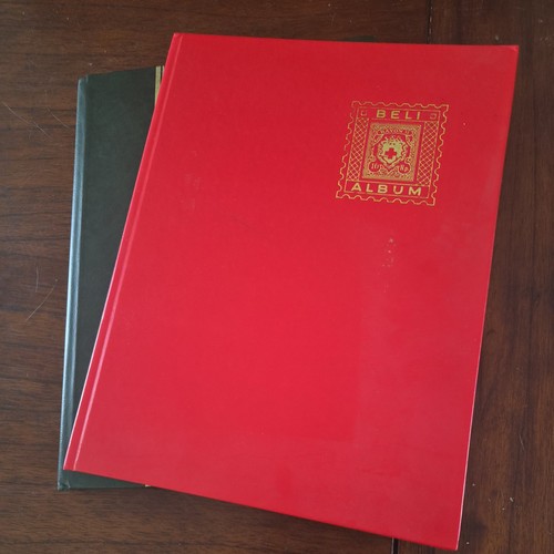 Lot albums timbres formats - , 2