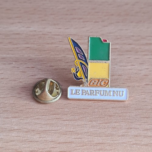 Pin bic parfum - pin’s, le