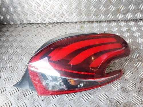 Feu arrière droit peugeot - arrière,