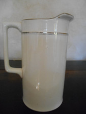 BROC DE TOILETTE ANCIEN