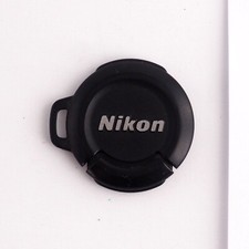 vintage Nikon 28 mm lens cap