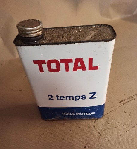 Ancien bidon huile total - bidon,