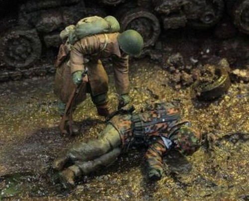 Lot figurines en - 1:35,