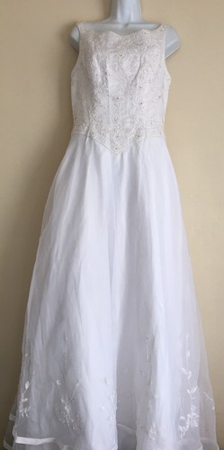 White embroidered sleeveless - white,