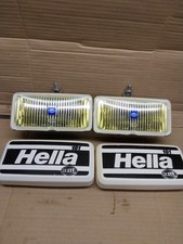 Une paires d'antibrouillard HELLA 181. Réf 8361.R19