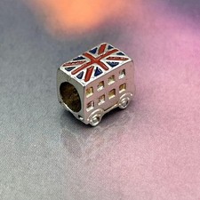 Charm Bus Londonien Drapeau