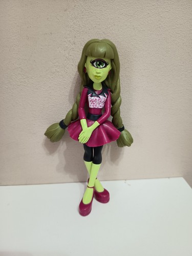 Monster high figurine iris - monster,