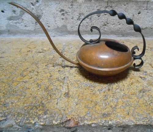 Arrosoir vintage élégant - arrosoir,