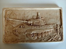 Bas relief Char tigre 2 avec