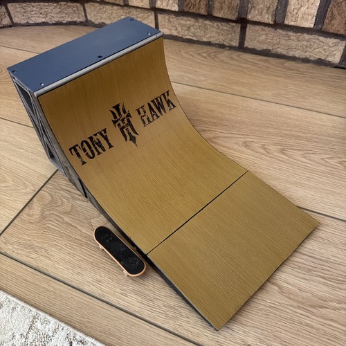 Tony hawk skateboarding - hawk, ramp