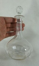 Ancienne carafe en cristal