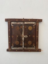 Fenêtre ancienne, ancienne