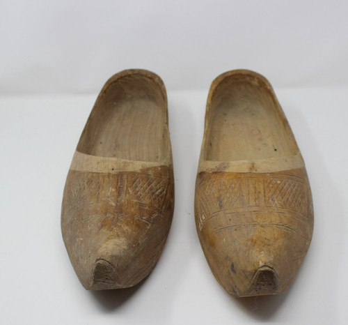 Ancienne paire sabots - , bois