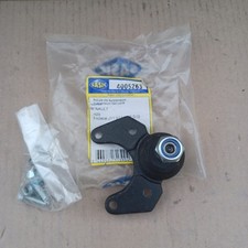 Rotule avant inférieure