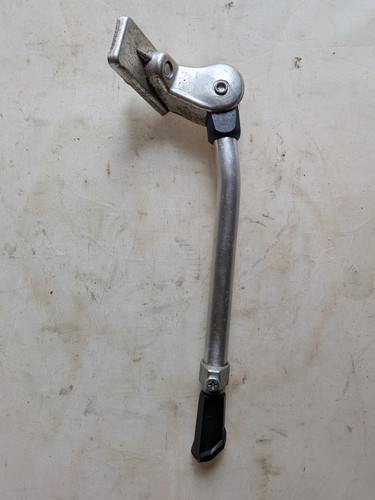 Béquille latéral vélo