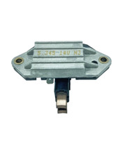 RÉGULATEUR DE TENSION ISKRA