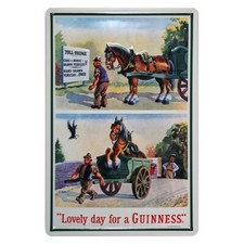Plaque métal publicitaire 20x30cm bombée en relief  :  GUINNESS CHEVAL.