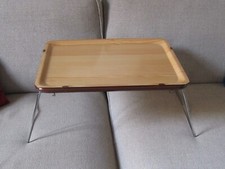 ancien plateau pliant de lit années 70 /80 vintage