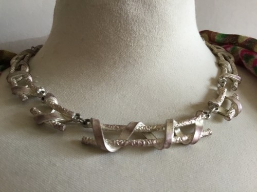 Collier articulé argenté