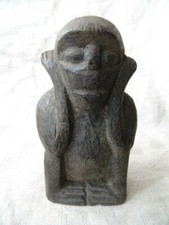 SINGE SAGESSE EN EBENE 