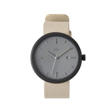Montre analogique durable pour