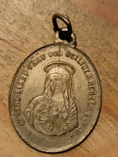 Fine médaille religieuse - fine,