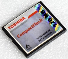 TOSHIBA THNCF128MDGI Carte