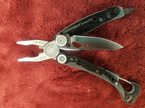 Leatherman skeletool - 🔪🔪,