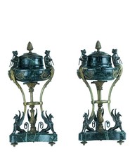 Philippe Thomire  Cassolettes Vase Antique Bronze Marbre  Femme Aulos Griffon