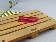 1/18  Feux arrière droit Aston Martin DB9 Solido