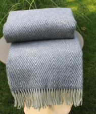 Couverture en laine naturelle