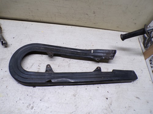Cache chaine yamaha 125 - cache,