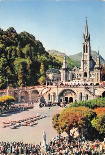 Lourdes chemin de croix - lourdes,