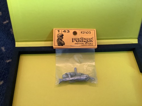 Denizen rd103 mécanicien - 1/43,