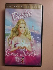 Barbie dans gasse-noisette |