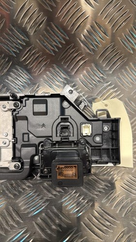 Ecran gps citroen picasso - citroen,