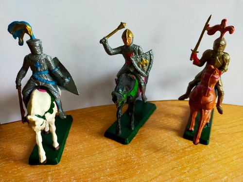 Lot figurines starlux - 6,