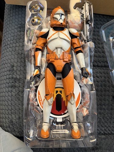 Star wars sideshow - sideshow, bomb