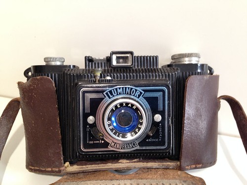 Appareil photo ancien - appareil, en